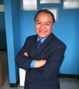 Dr. Jenner Velásquez
